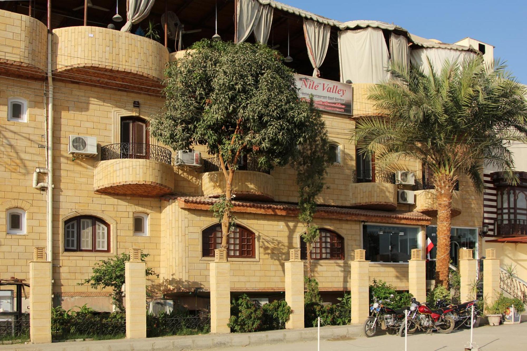 Nile Valley Hotel