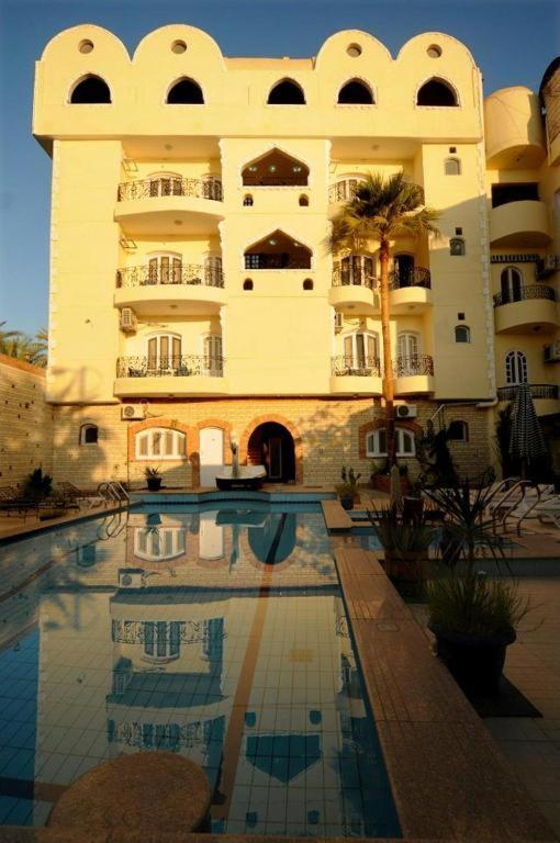 Nile Valley Hotel